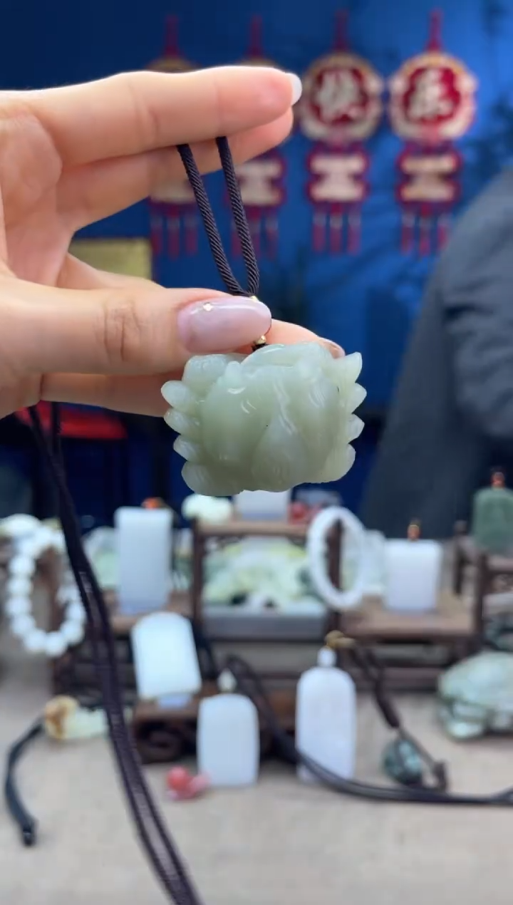 【闪购商品】和田玉颈饰未镶嵌1