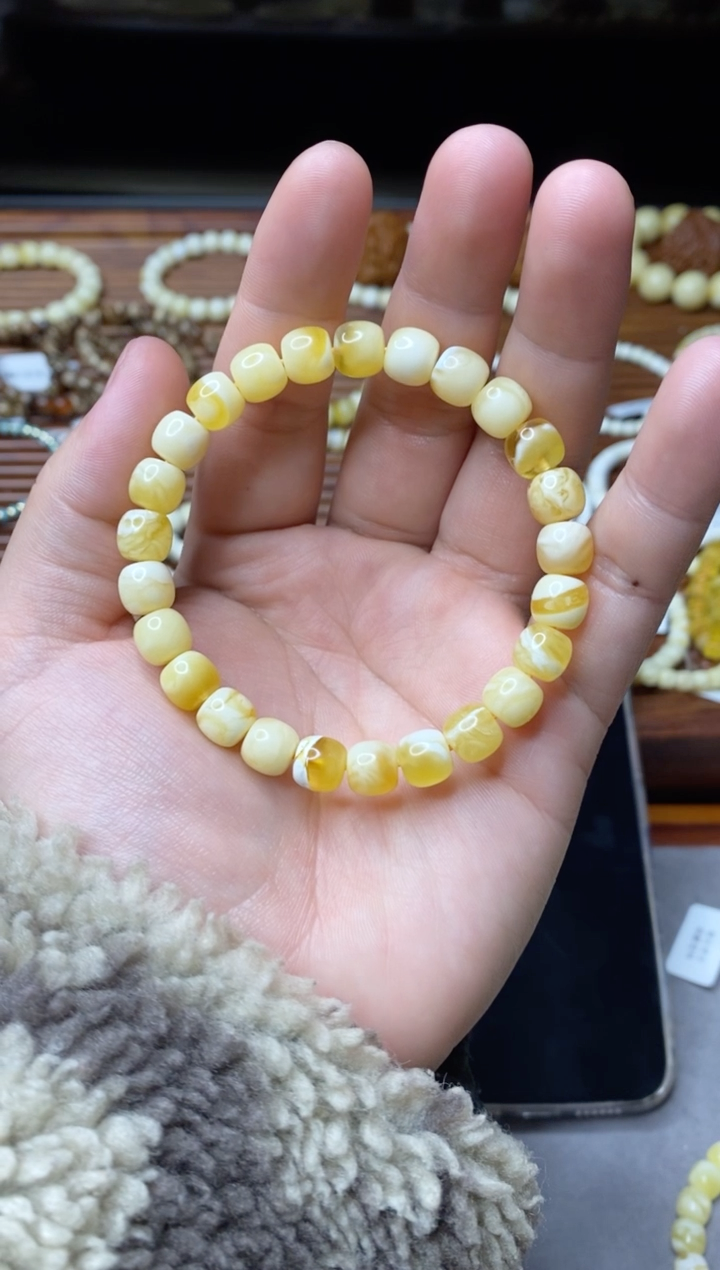【闪购商品】蜜蜡手串未镶嵌8.6mm老型瑕疵