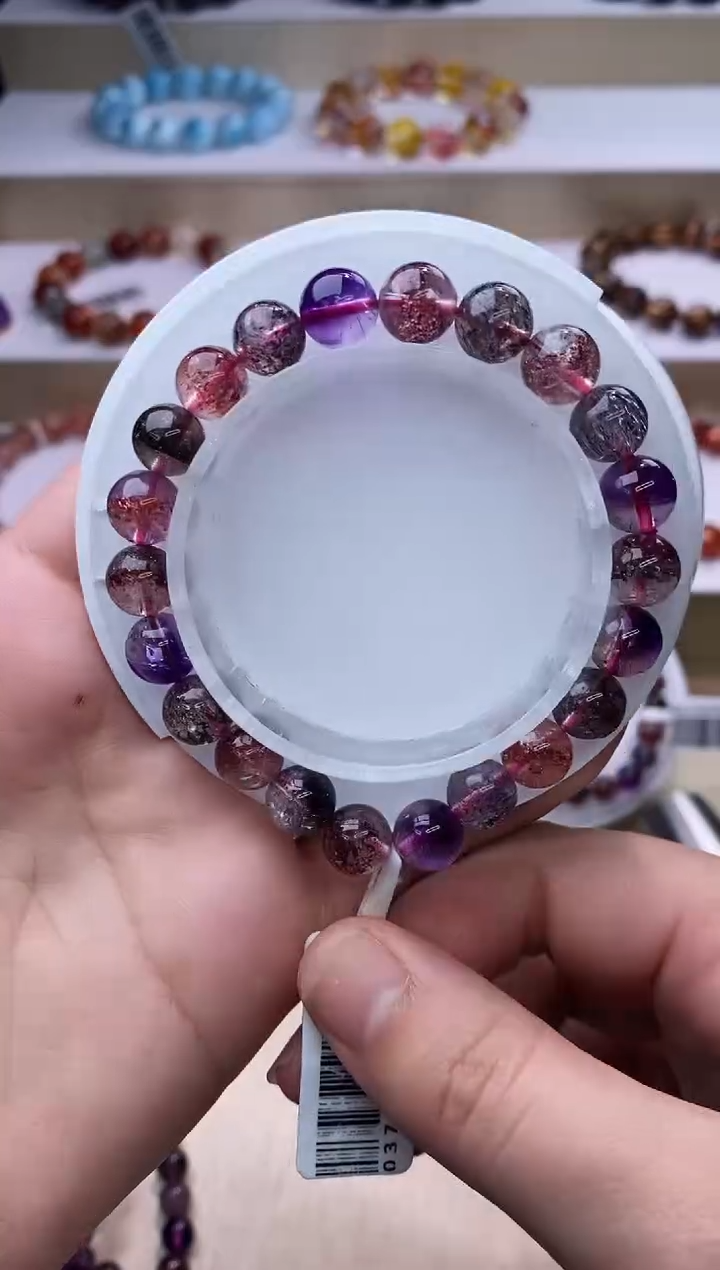 【闪购商品】水晶手链未镶嵌黑加仑超七单圈9m+