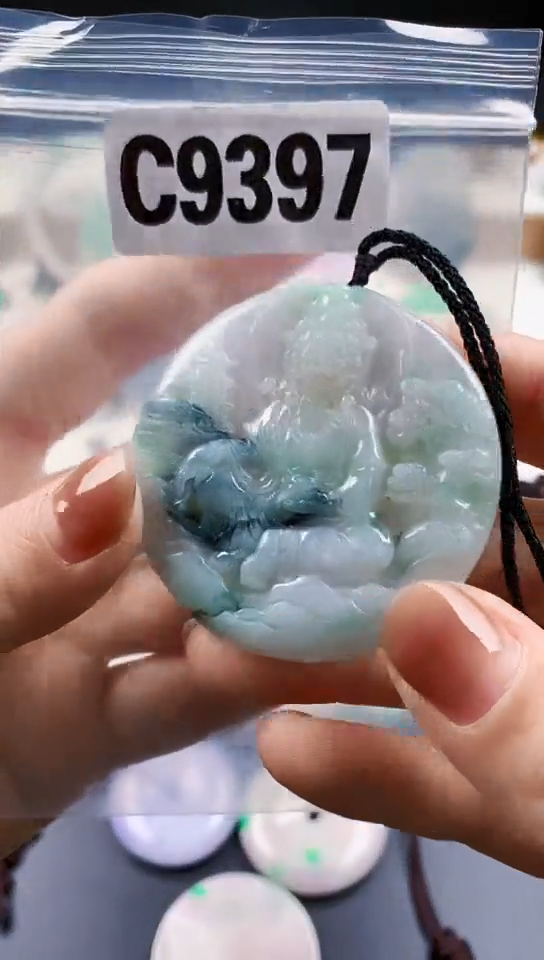 颈饰未镶嵌翡翠天然翡翠吊坠挂件