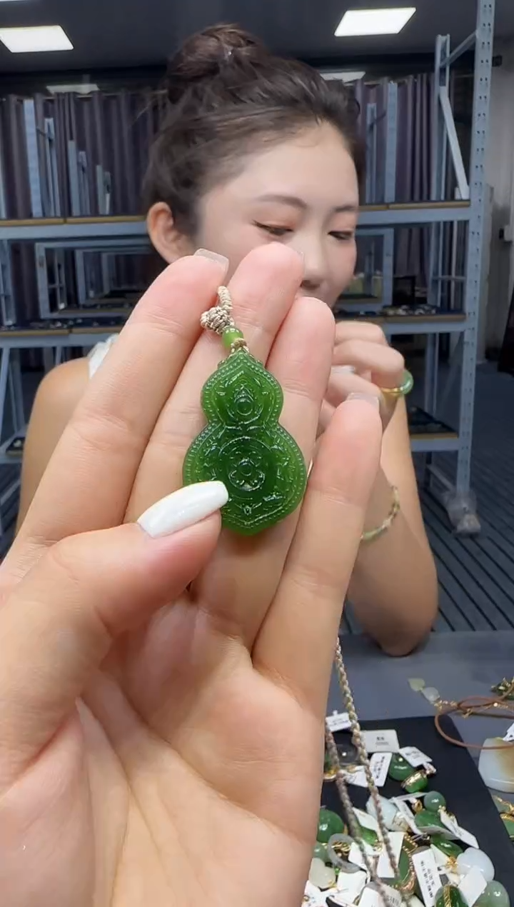 和田玉未镶嵌挂件1