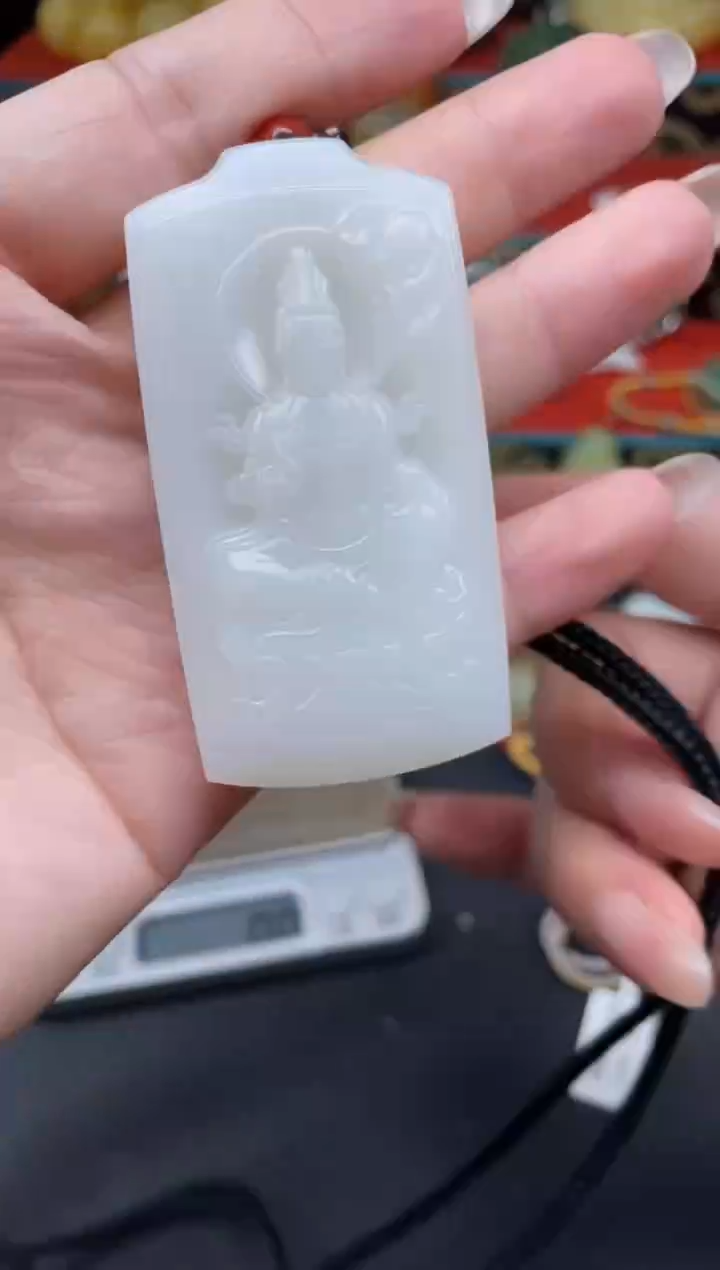 颈饰未镶嵌和田玉吊坠gh232