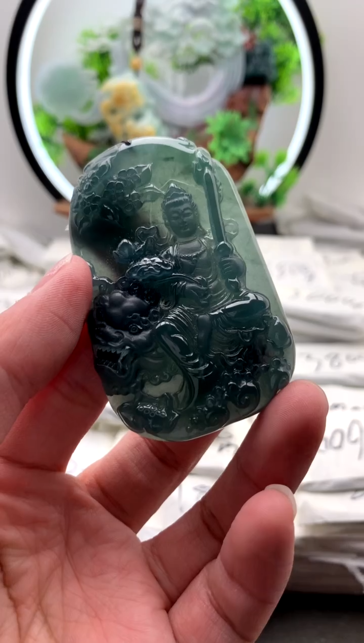 【闪购商品】翡翠颈饰未镶嵌文殊