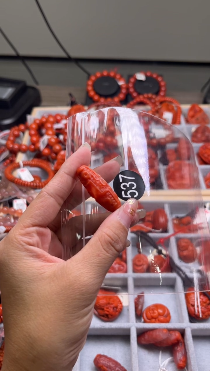 【闪购商品】南红玛瑙珠宝奇石未镶嵌537-