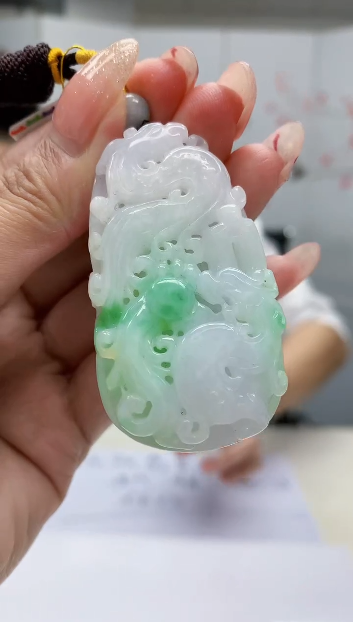 【闪购商品】定制翡翠未镶嵌4868MM-毛货挂件234