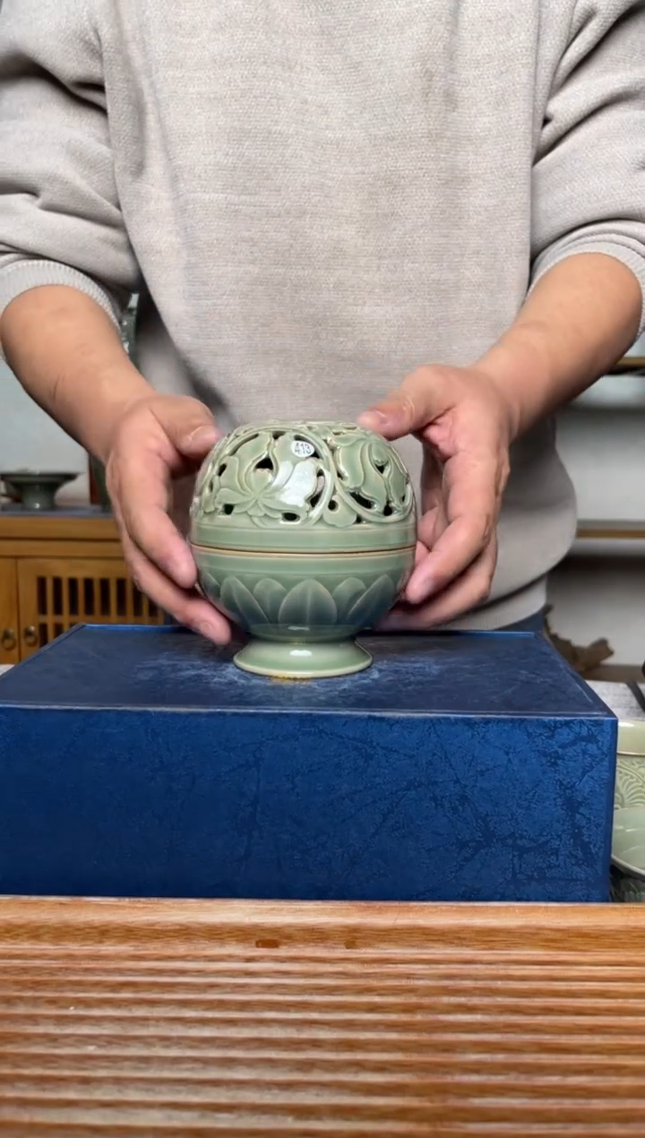 【闪购商品】其他413吴琼牡丹镂空香薰纯手工