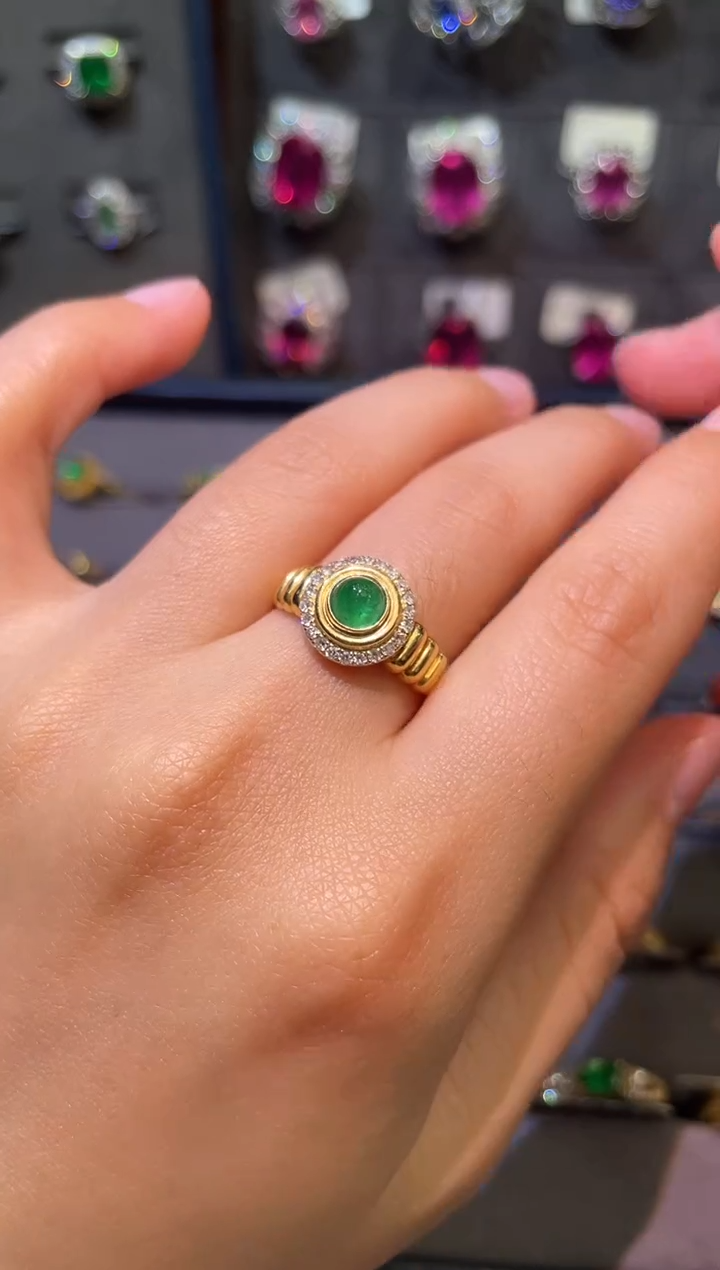 【闪购商品】祖母绿戒指18K金镶嵌/0.65ct
