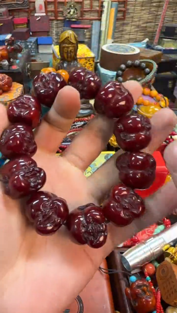 【闪购商品】蜜蜡裸石未镶嵌推荐好物如图所示