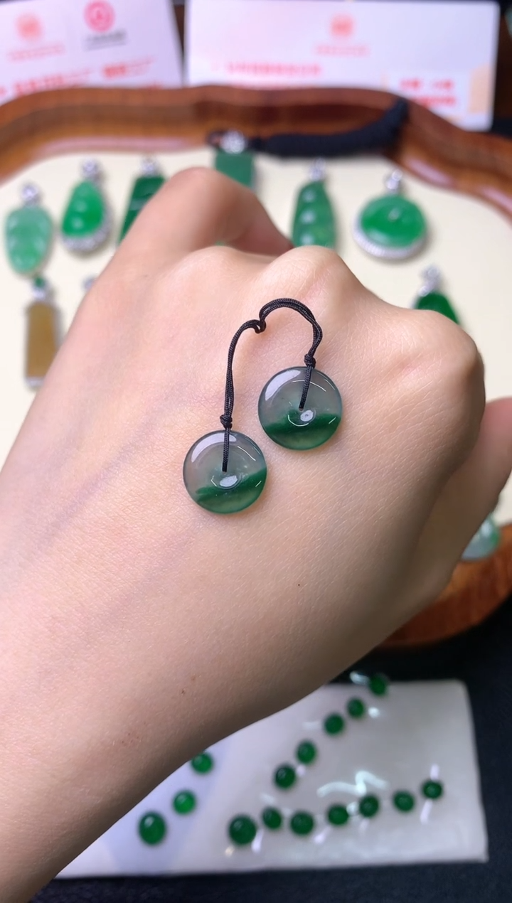 【闪购商品】定制翡翠未镶嵌裸石（镶嵌定制）