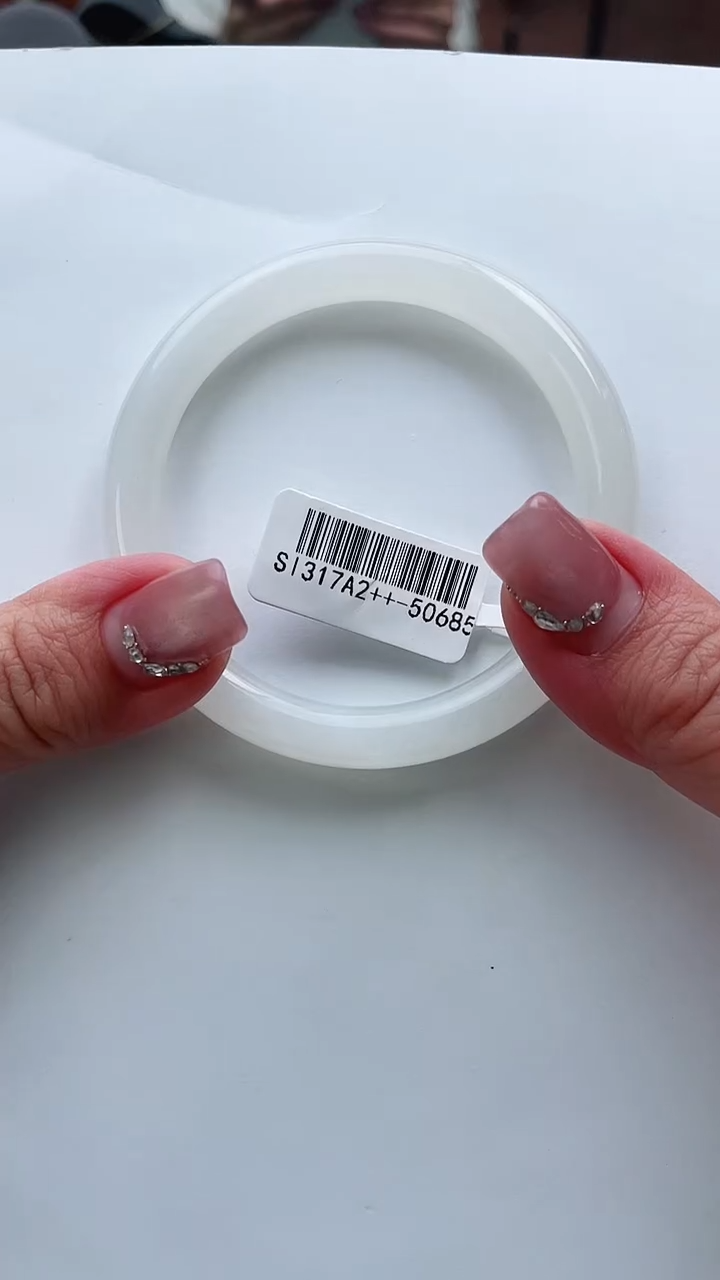 和田玉未镶嵌手镯56