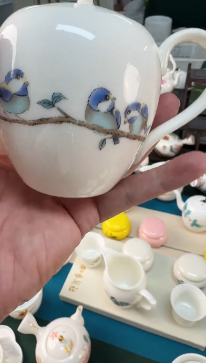 【闪购商品】瓷器 ······.......