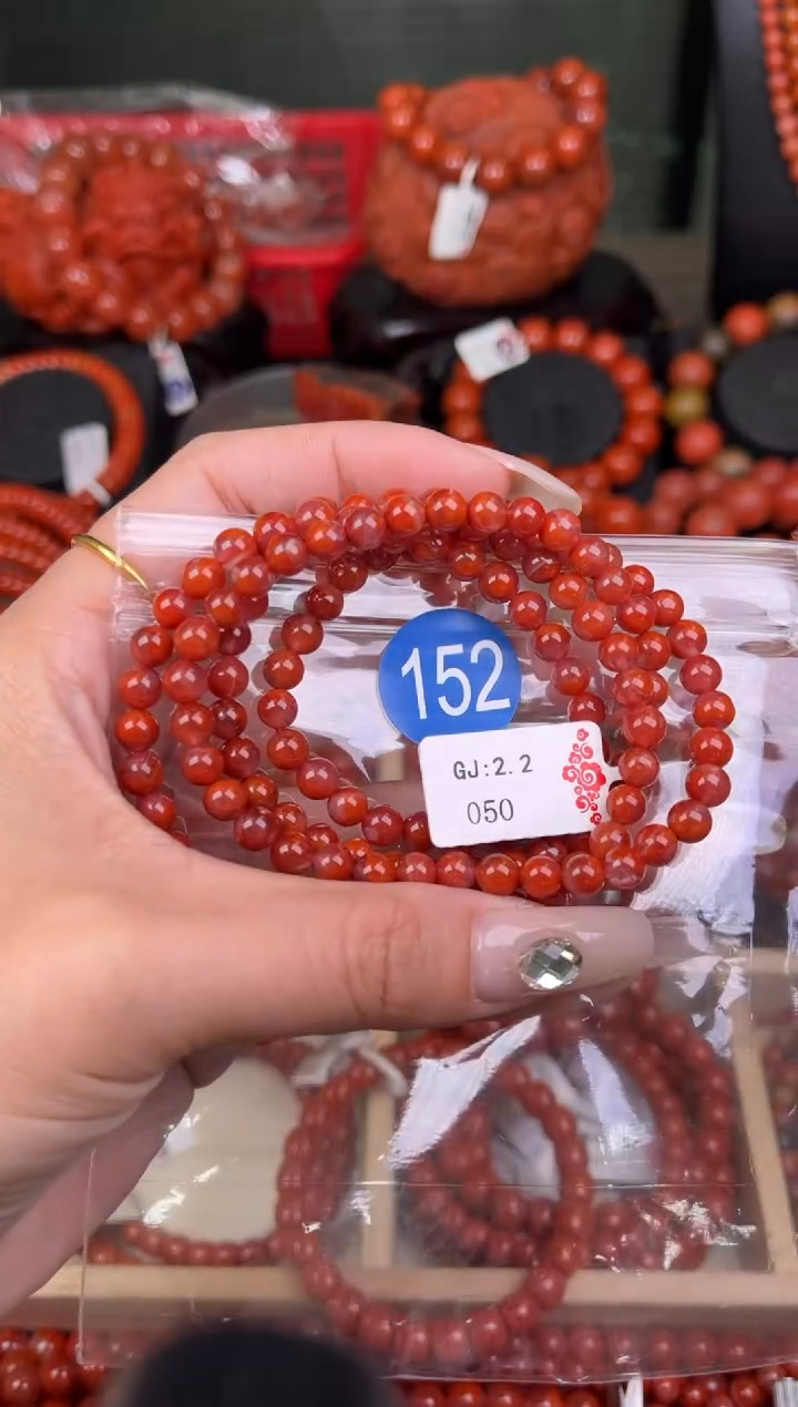 南红玛瑙未镶嵌珠宝奇石152-5+