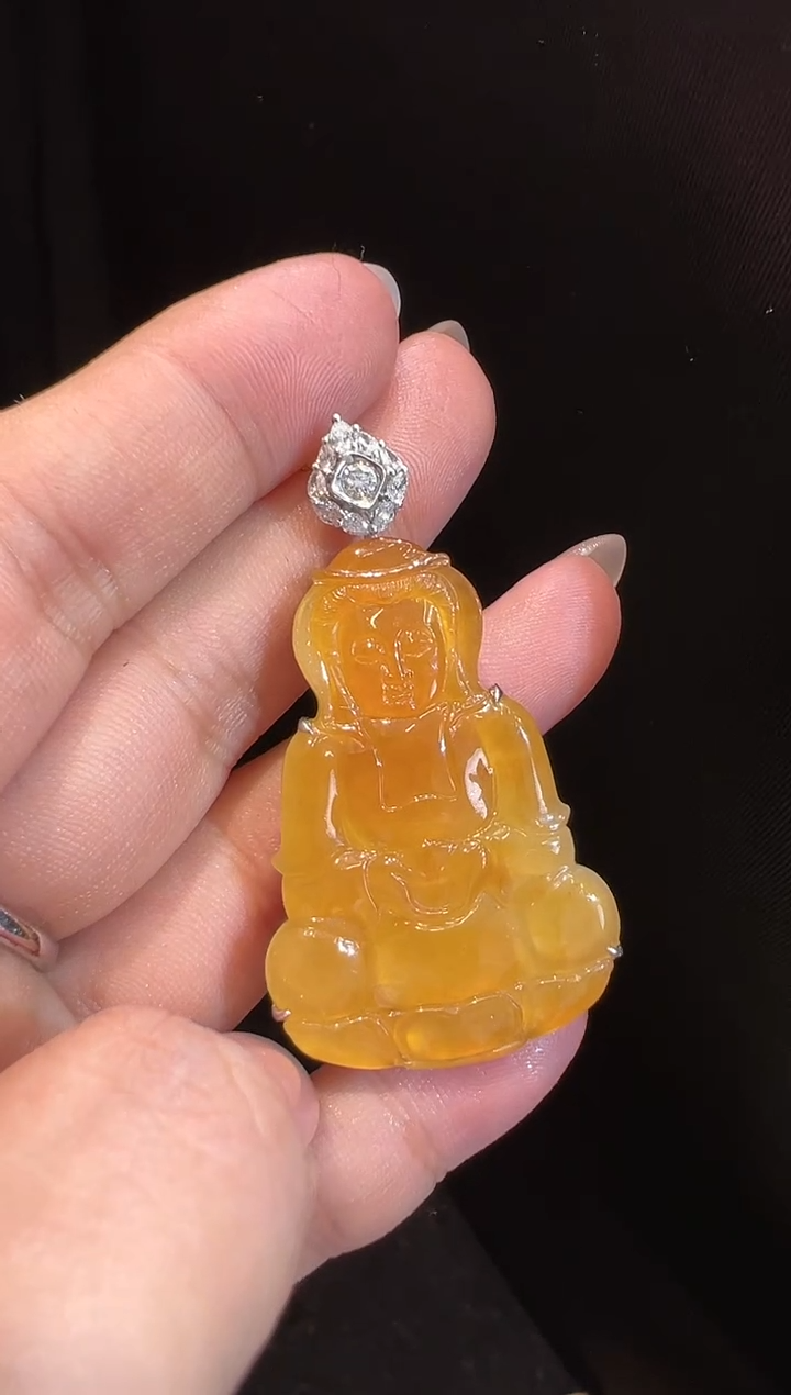 【闪购商品】翡翠颈饰18K金镶嵌吊坠