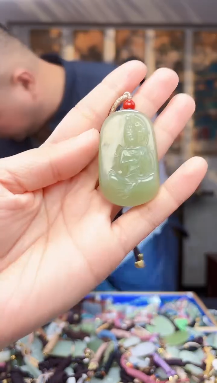 【闪购商品】和田玉挂件未镶嵌拍一发一