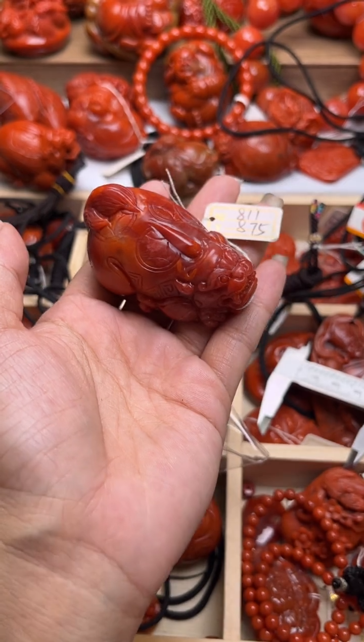 【闪购商品】南红玛瑙珠宝奇石未镶嵌811
