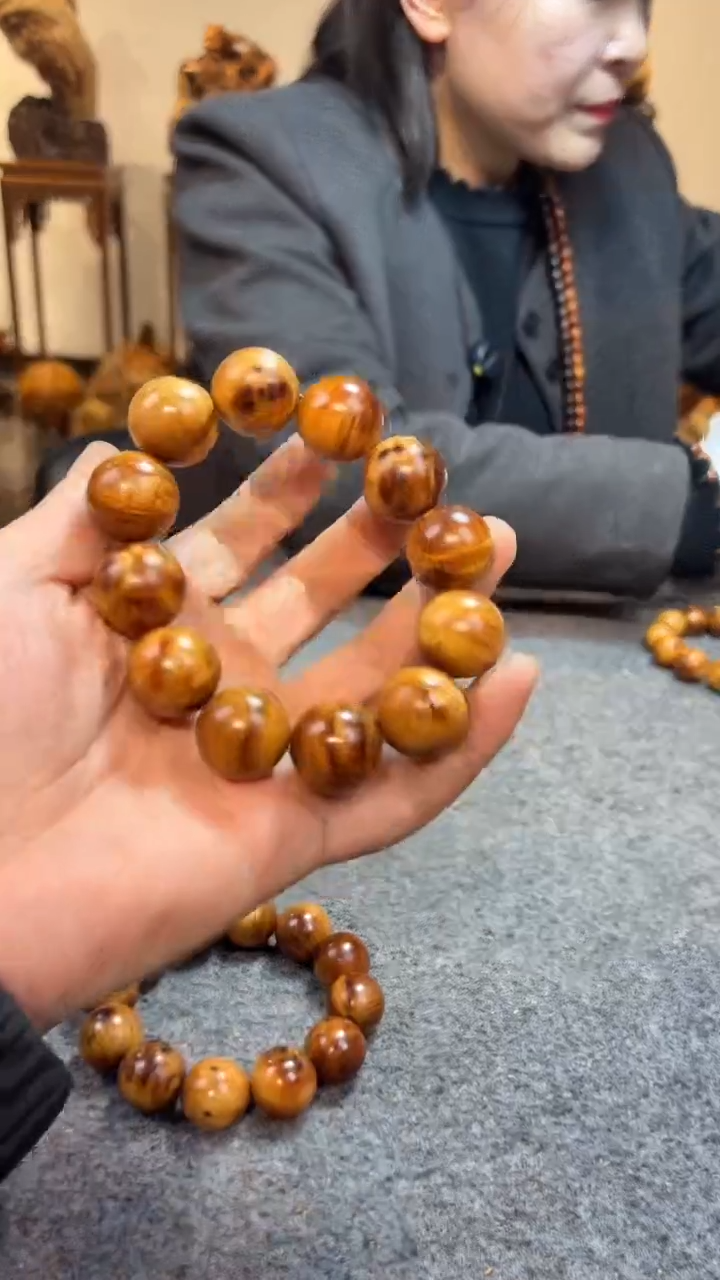 【闪购商品】柏木（崖柏）木雕崖柏崖柏20