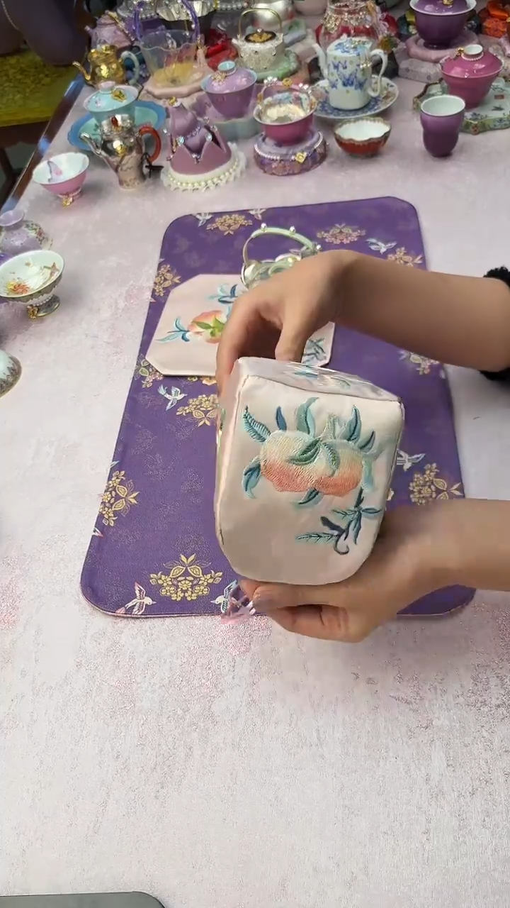 48微瑕不退换 包包