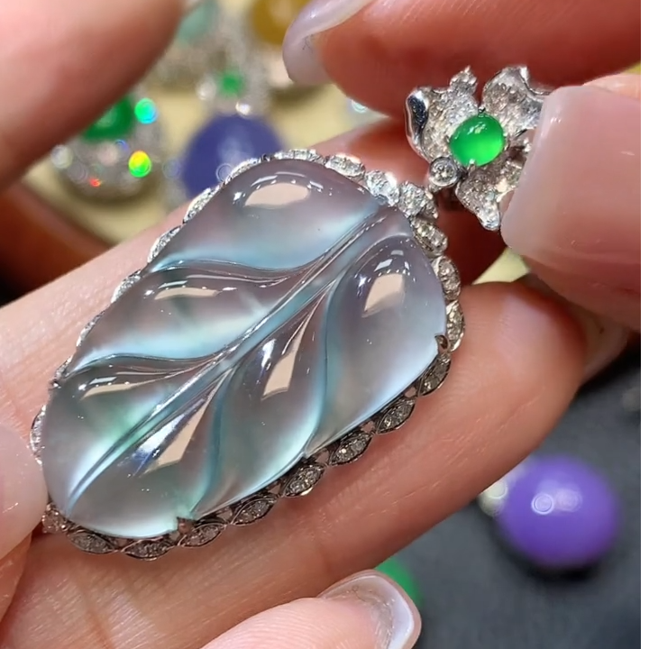 【云中意】翡翠吊坠(不含链)18K金镶嵌D22总33800 定15000补齐18800