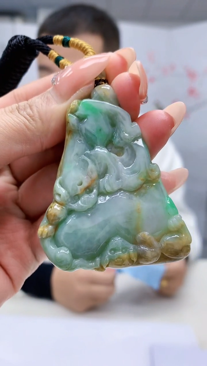 【闪购商品】定制翡翠未镶嵌4898MM-毛货挂件73