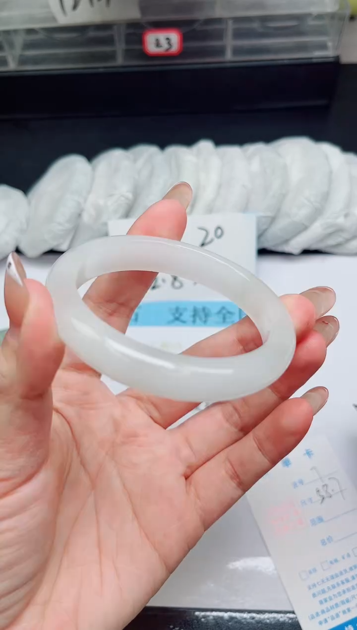 未镶嵌手镯石英质玉7圈口58