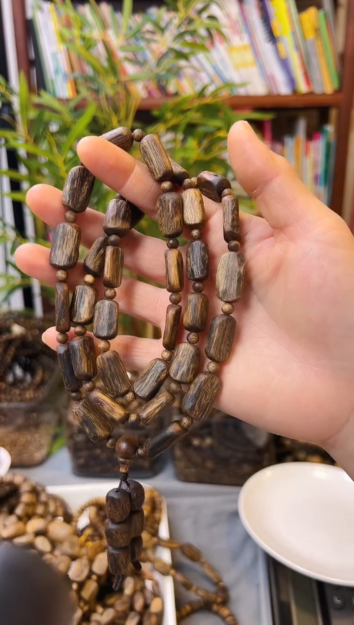 【闪购商品】沉香手串棋楠透顶绿多圈