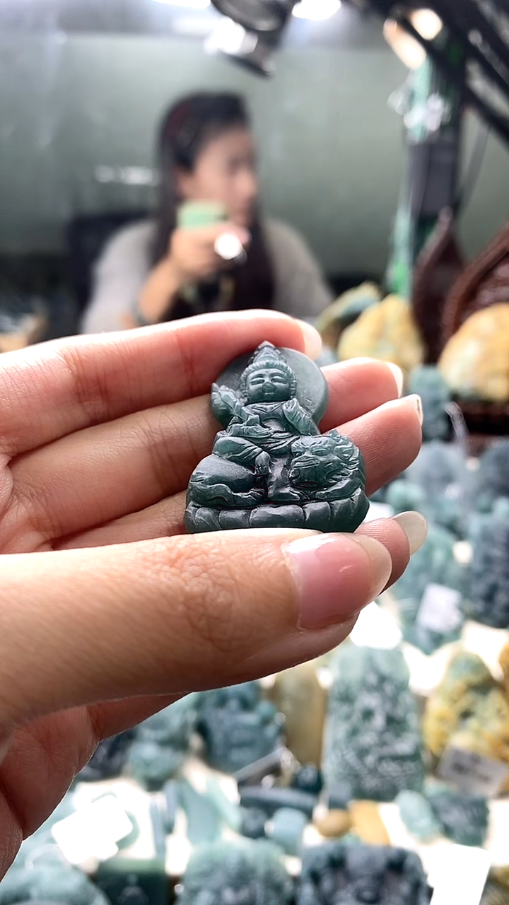 未镶嵌定制翡翠翡翠毛货不退不换12.4