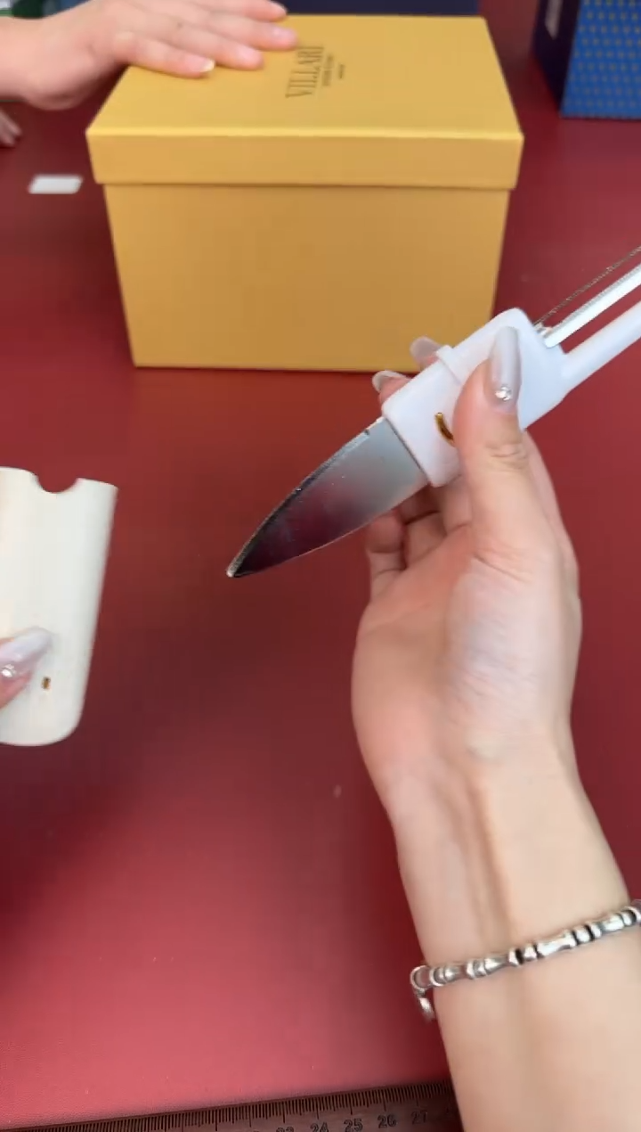 【闪购商品】瓷片正午瓷缘 臻品源泉@@8P55