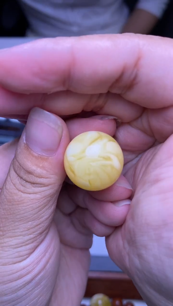 裸石琥珀未镶嵌大小姐珠宝严选92