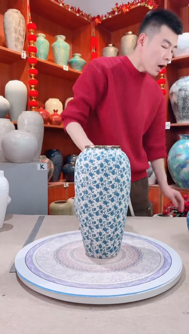 【闪购商品】瓶陶瓷花瓶 无花 白底小兰花大号
