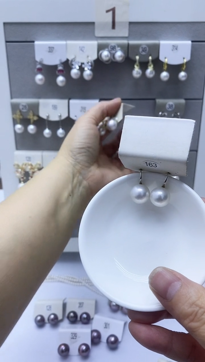 【闪购商品】淡水珍珠耳饰银S925镶嵌163