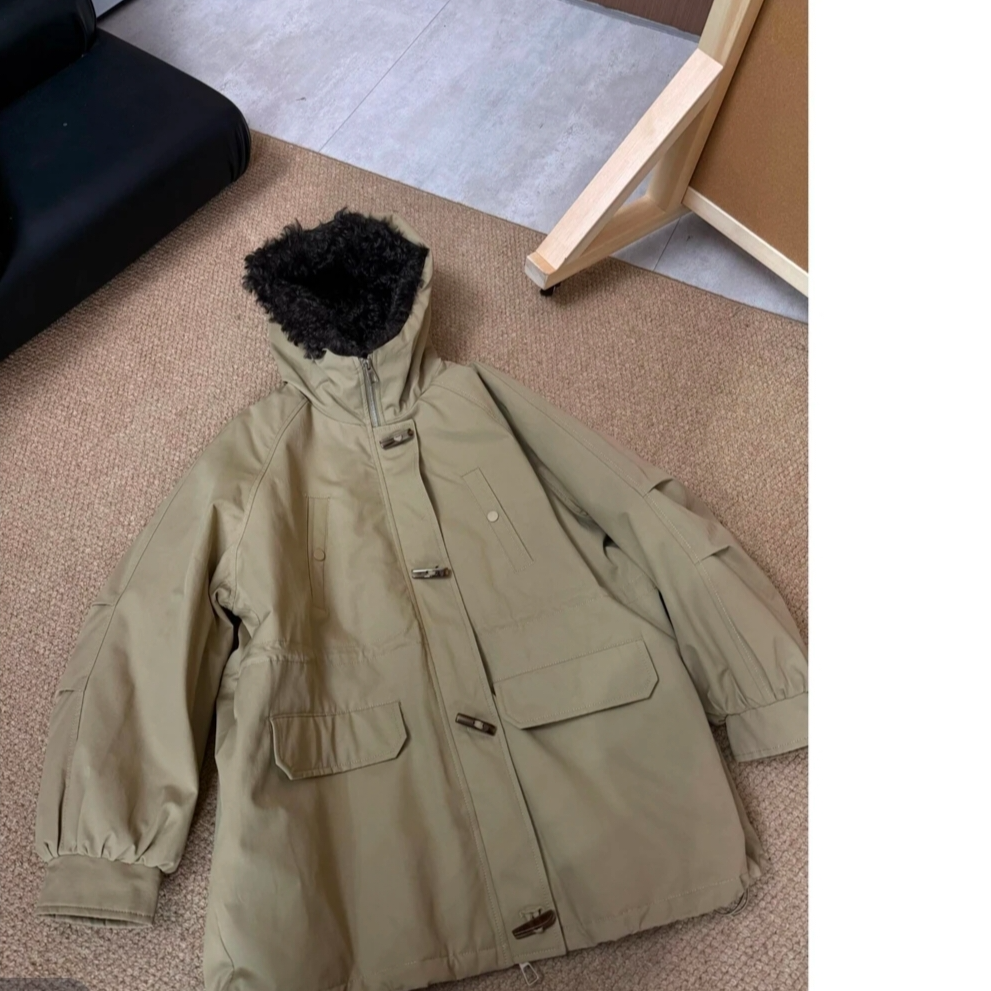 龙冬季连帽插肩袖保暖厚款女短外套风衣韩版加绒翻领12515