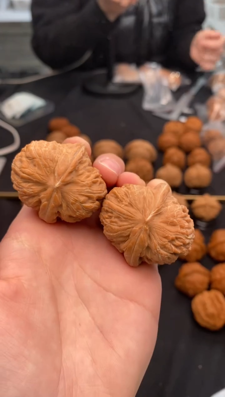 【闪购商品】文玩核桃把件元宝39-u148