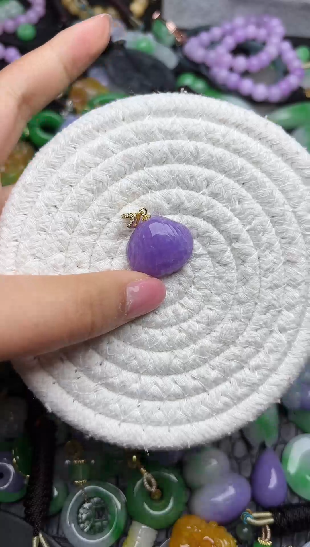颈饰未镶嵌翡翠缅甸翡翠吊坠