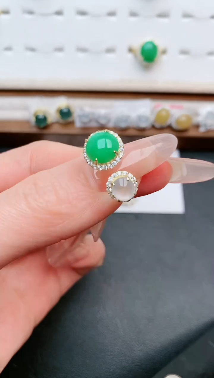 【闪购商品】翡翠戒指银S925镶嵌....