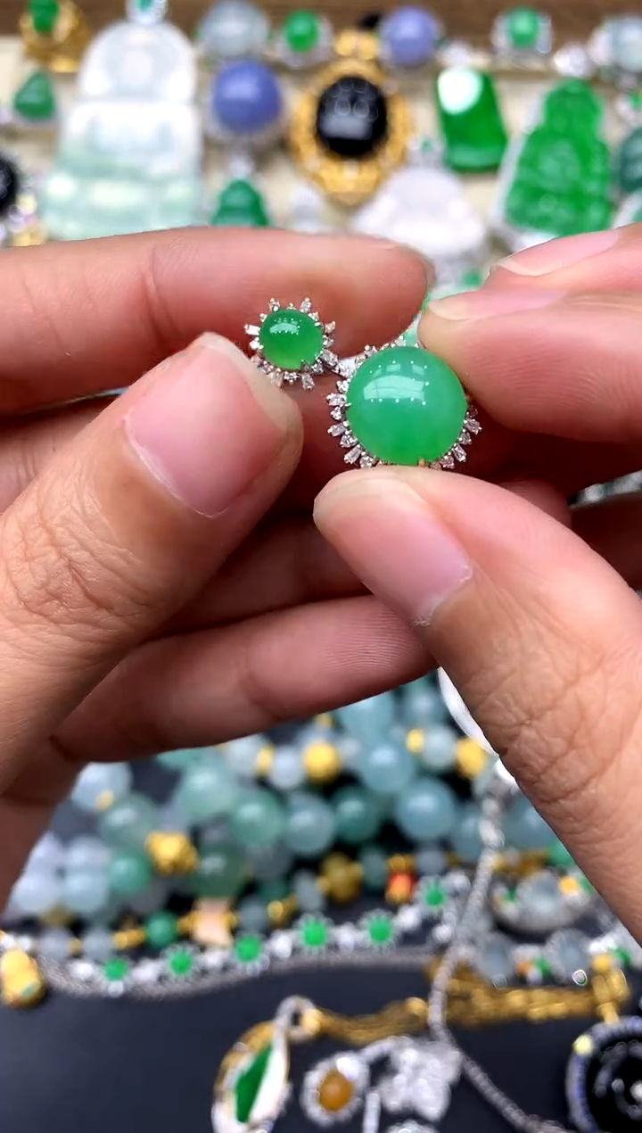 【闪购商品】翡翠颈饰18K金镶嵌322-中国好珍宝