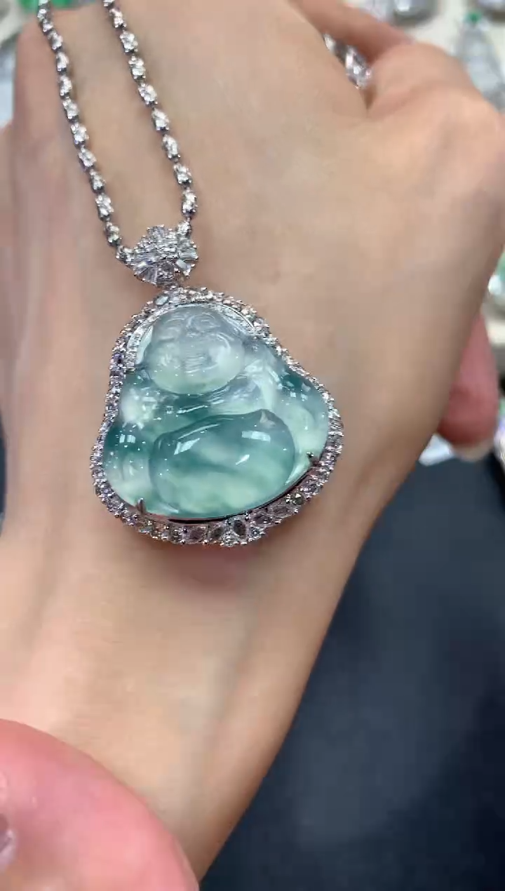 【闪购商品】翡翠吊坠(不含链)18K金镶嵌q69