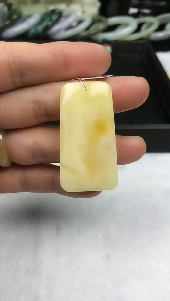 【闪购商品】琥珀颈饰未镶嵌吊坠【拍二发一否不发货】