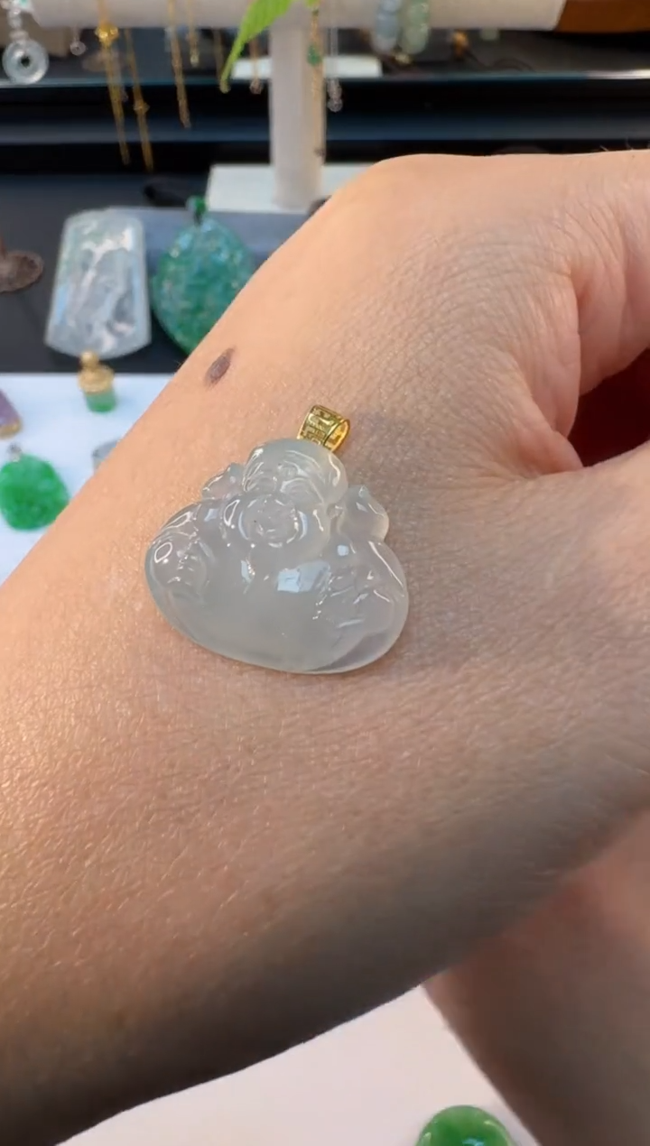 【闪购商品】翡翠颈饰18K金镶嵌缅甸翡翠A货吊坠