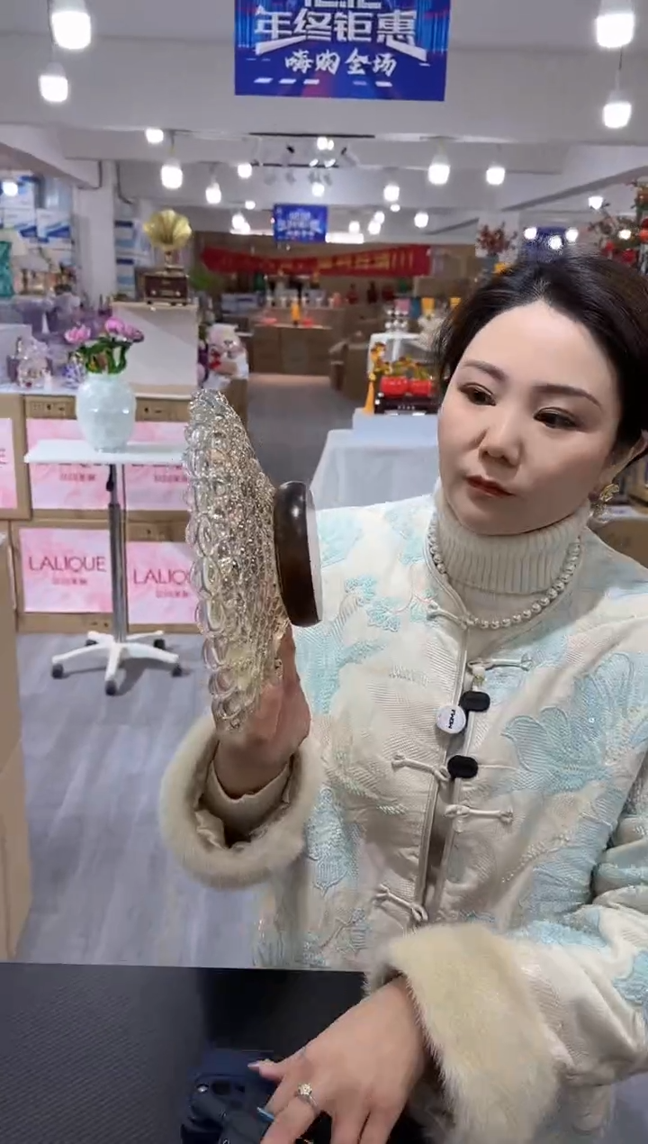 【闪购商品】琉璃椿野花瓶花器早R38