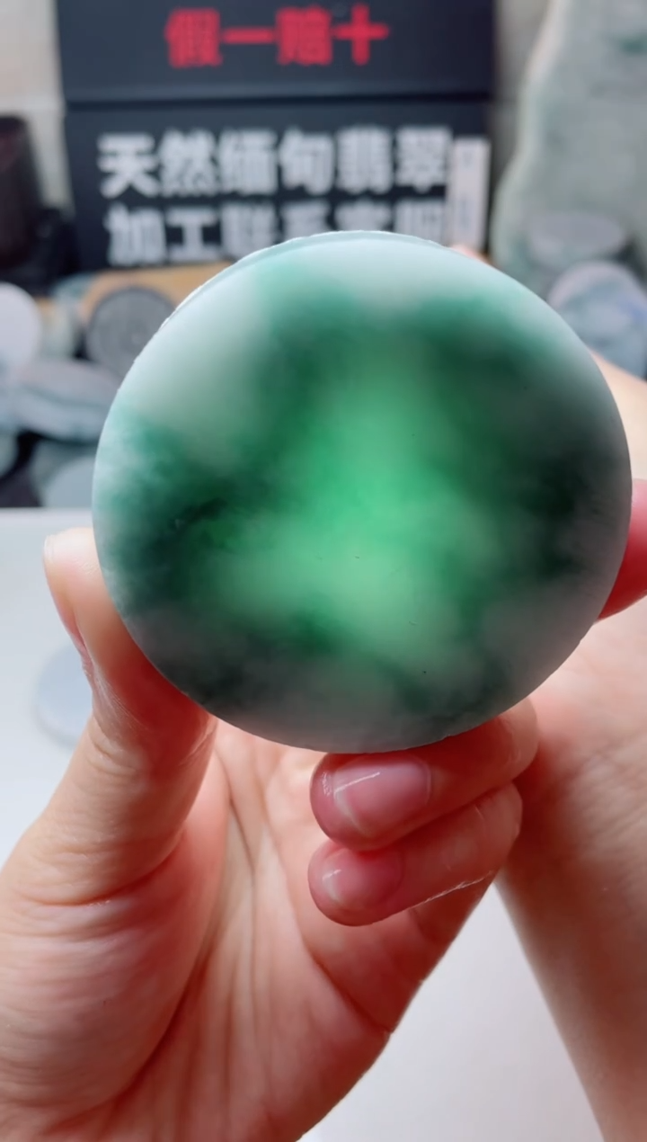 翡翠未镶嵌颈饰4234.......