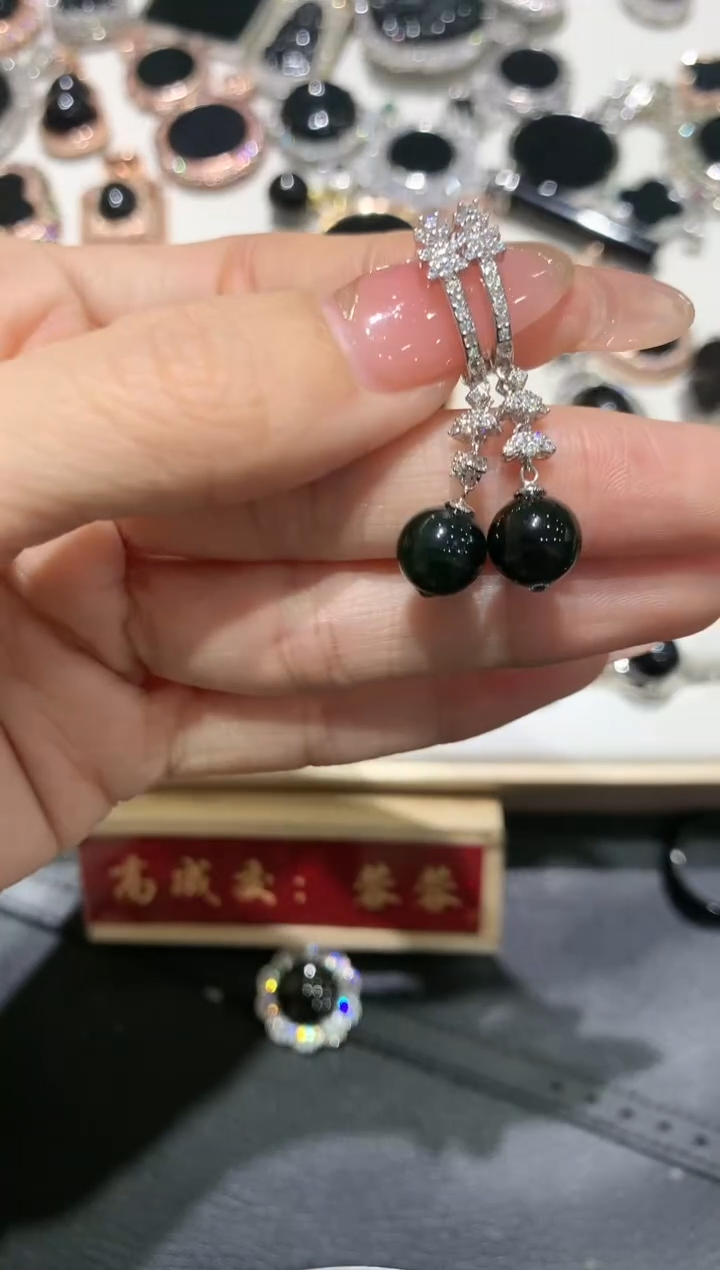 【闪购商品】翡翠吊坠(不含链)银S925镶嵌73多人多样性随机发货1件