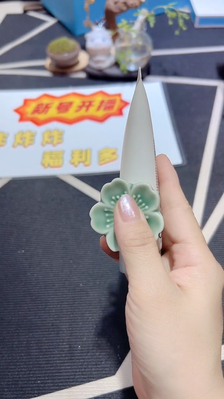 瓷片碗碟好物一件不留@@1