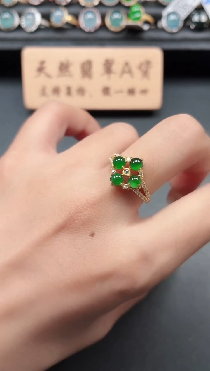 银S925镶嵌戒指翡翠1