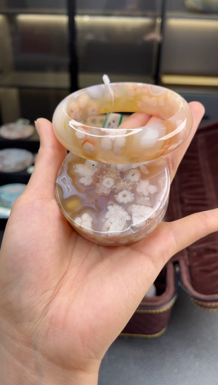 石英质玉手镯未镶嵌61圈口（赠送镯心）6658131