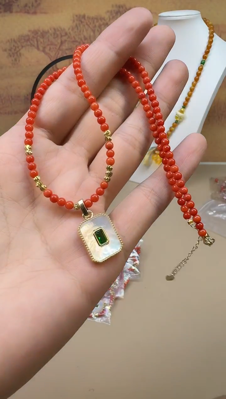 14K金镶嵌颈饰玛瑙/玉髓A976 