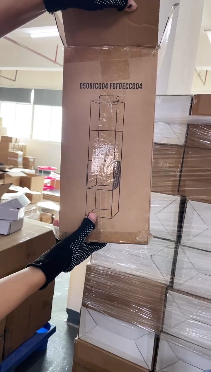 布到手1箱4个/衣橱挂袋颜色不挑