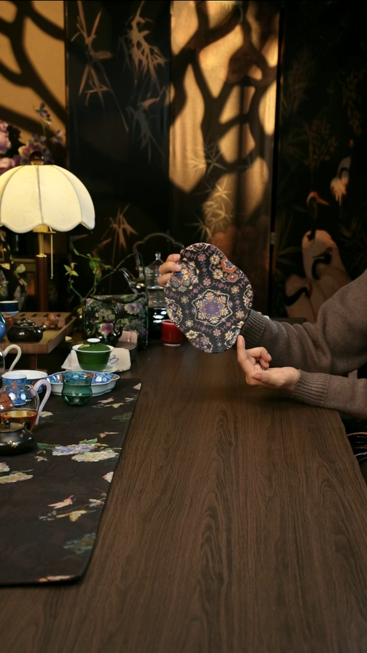 香云纱     茶席海棠杯垫