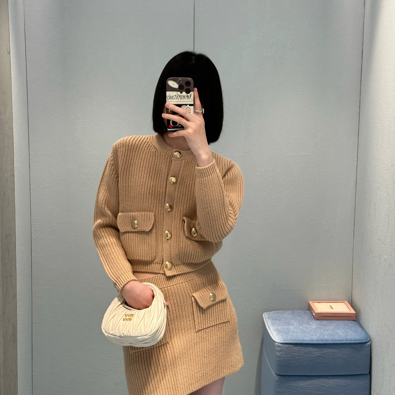 99新 MIU MIU/缪缪 卡其色字母单排扣长袖毛衣 40 11015137