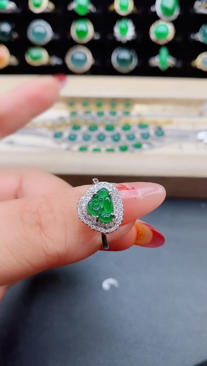 【闪购商品】翡翠戒指银S925镶嵌32321