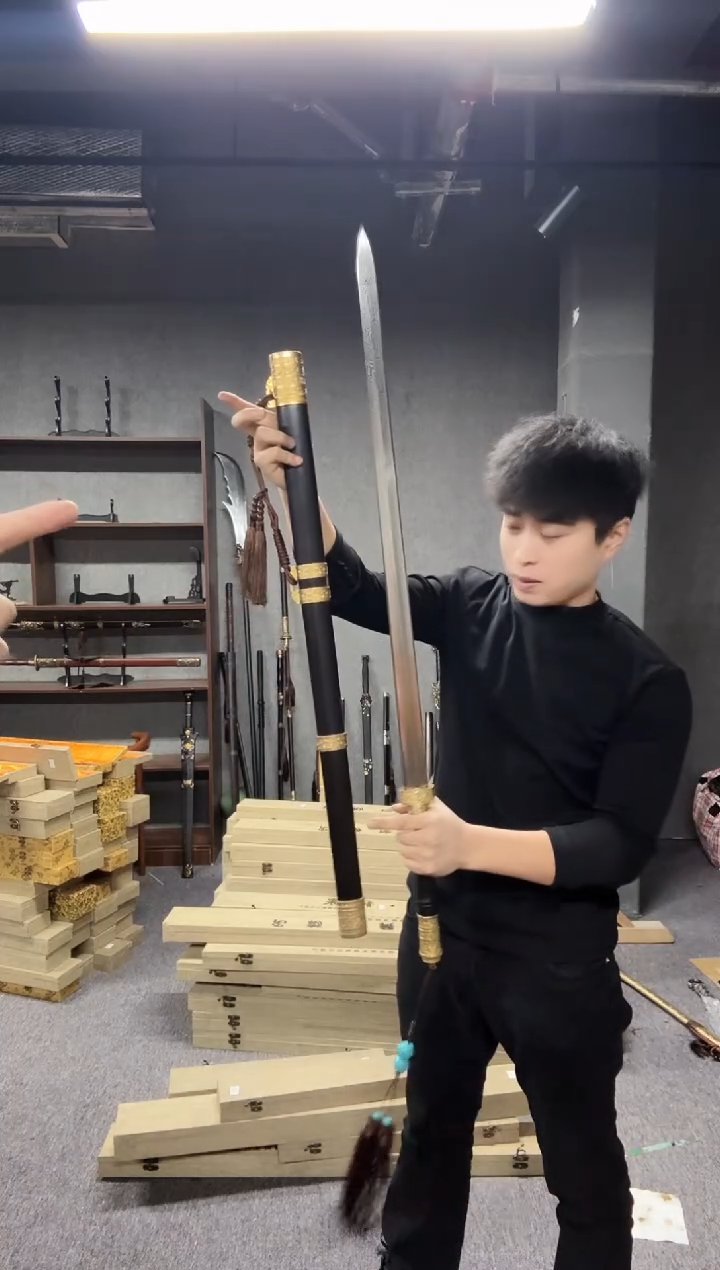 黑檀木大马士革剑 1楼发
